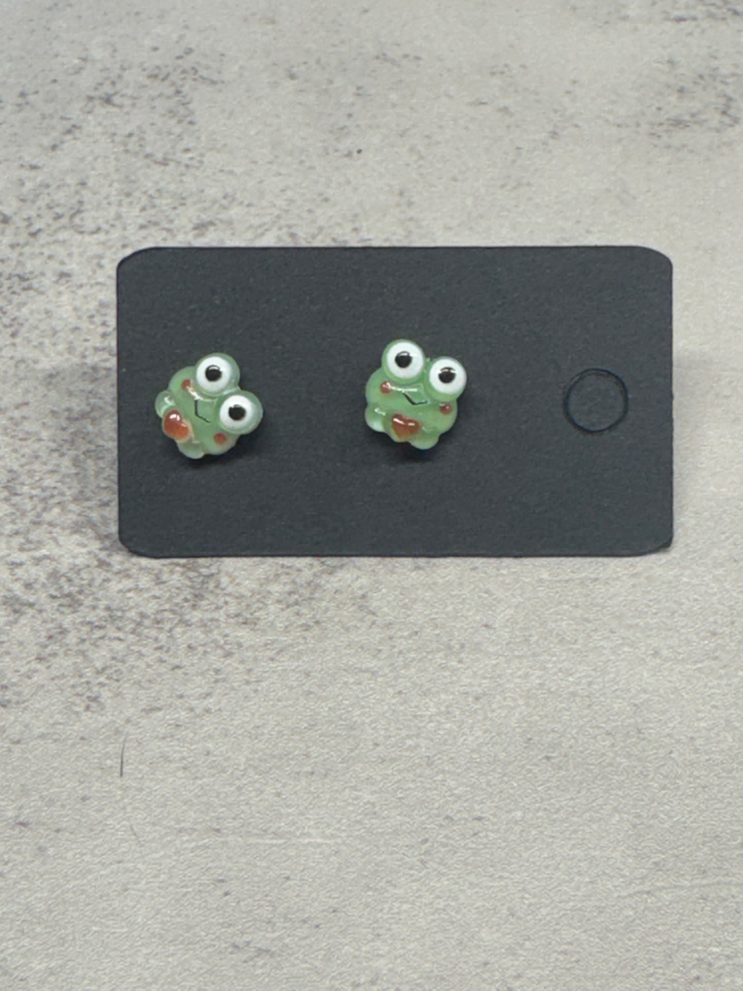 Froggy with Heart Stud Earring