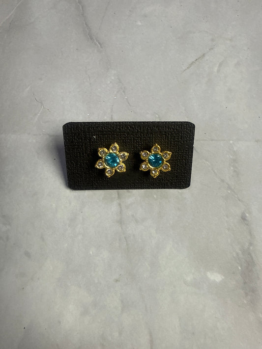 Light Aqua and Clear Flower Stud Earring