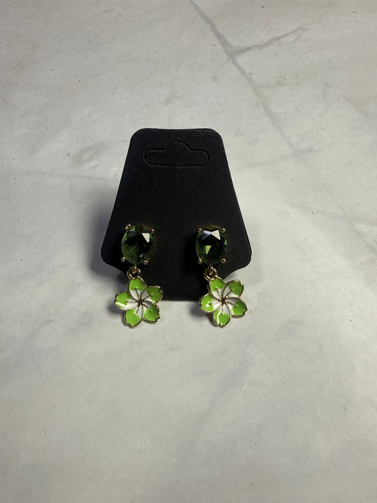 Light Green Flower Dangle
