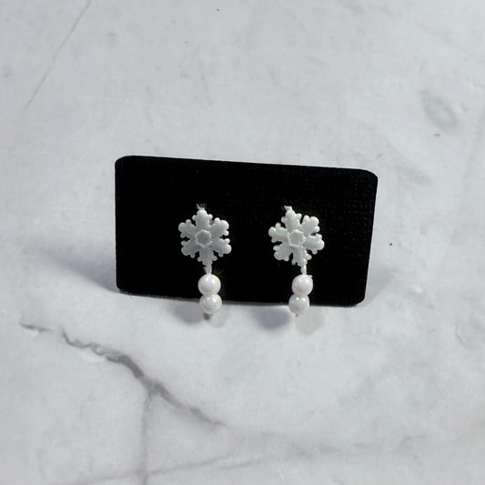 White irridescent Snowflake Stud Earring