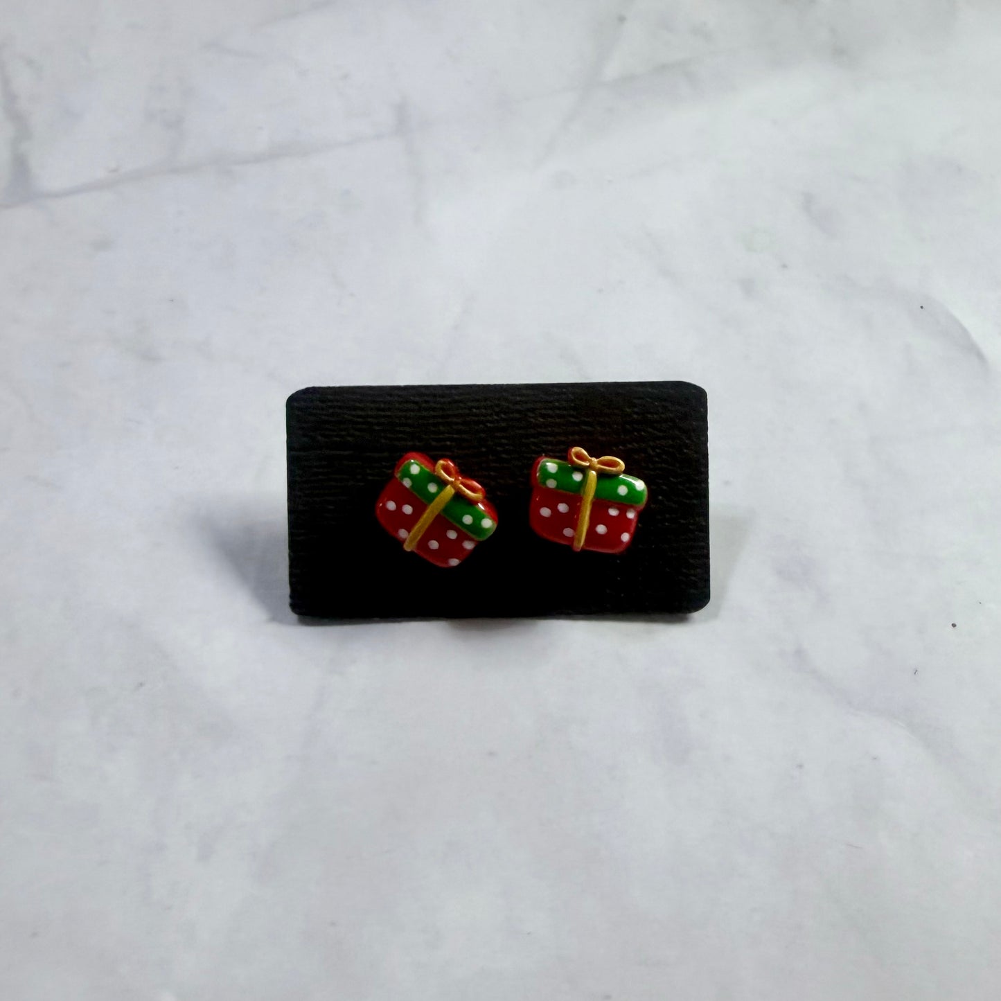 Resin Present Earring