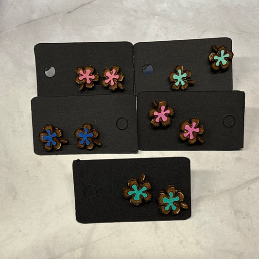 Hibiscus Stud Earring