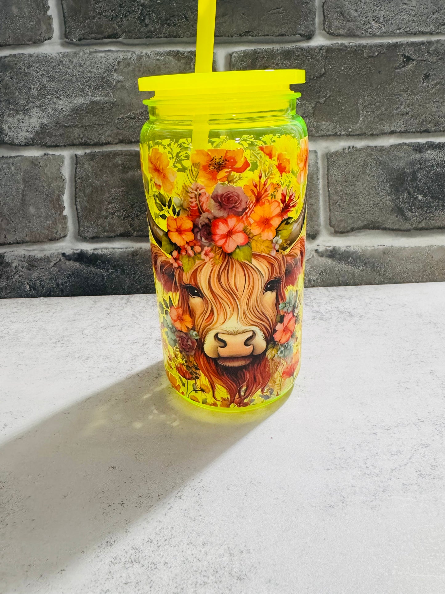 12 ounce acrylic Libby- highland cow