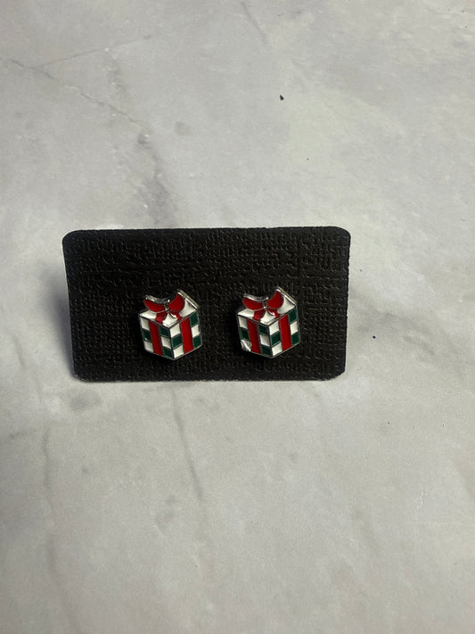 Metal Present Earring