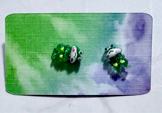 Standing Frog Stud Earring