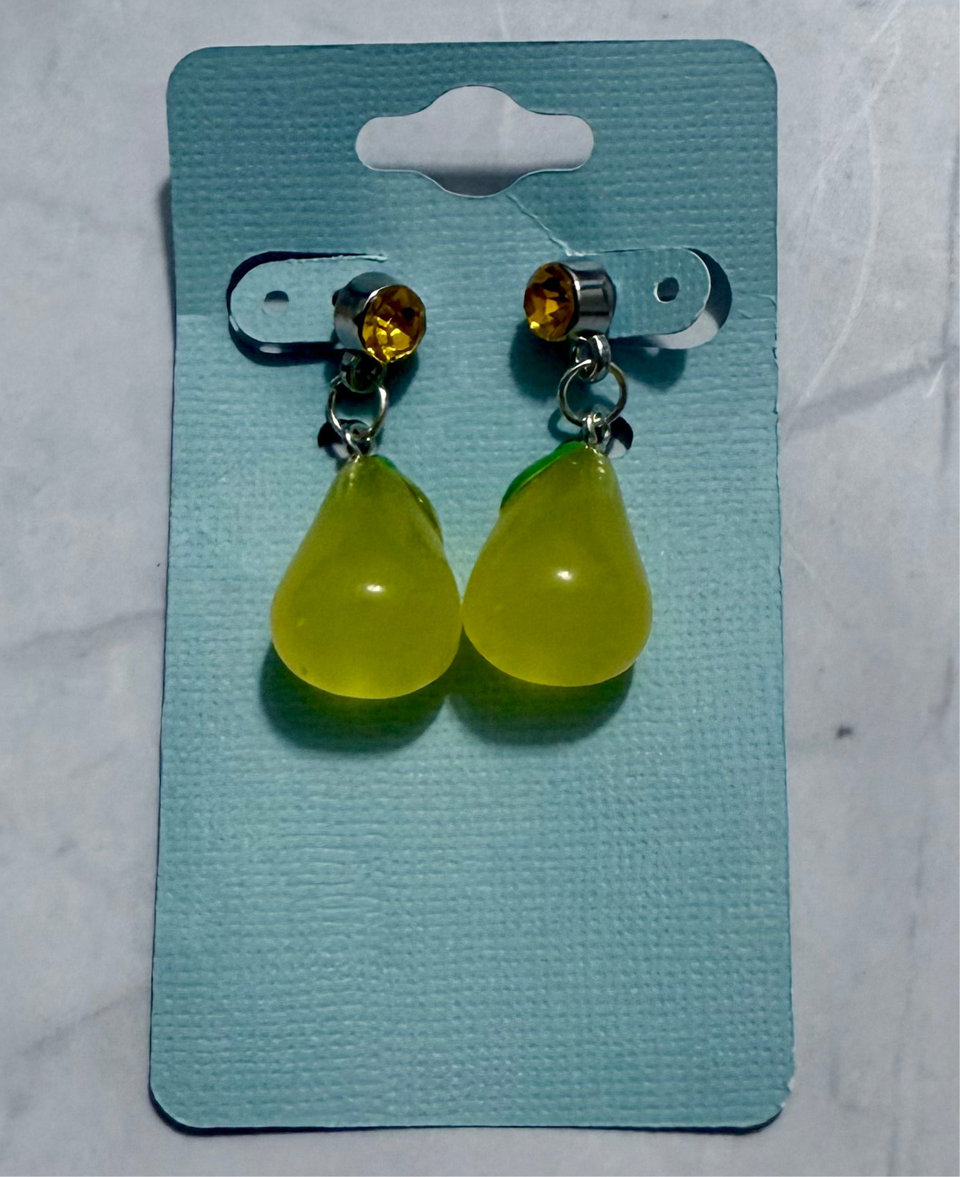 Full Pear Dangle