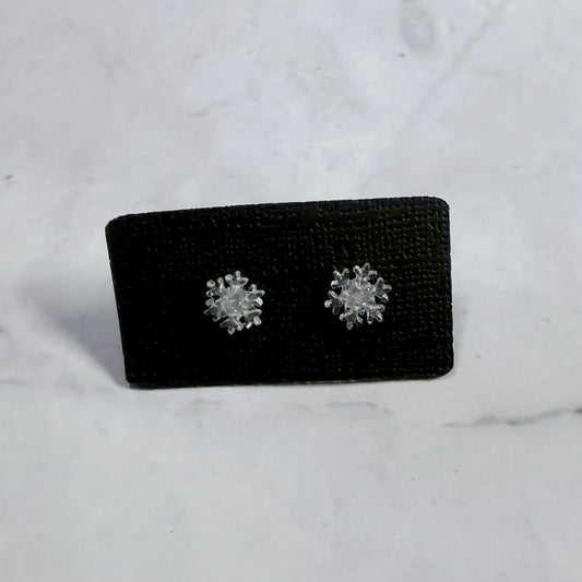 Silver Sparkle Snowflake Stud Earring