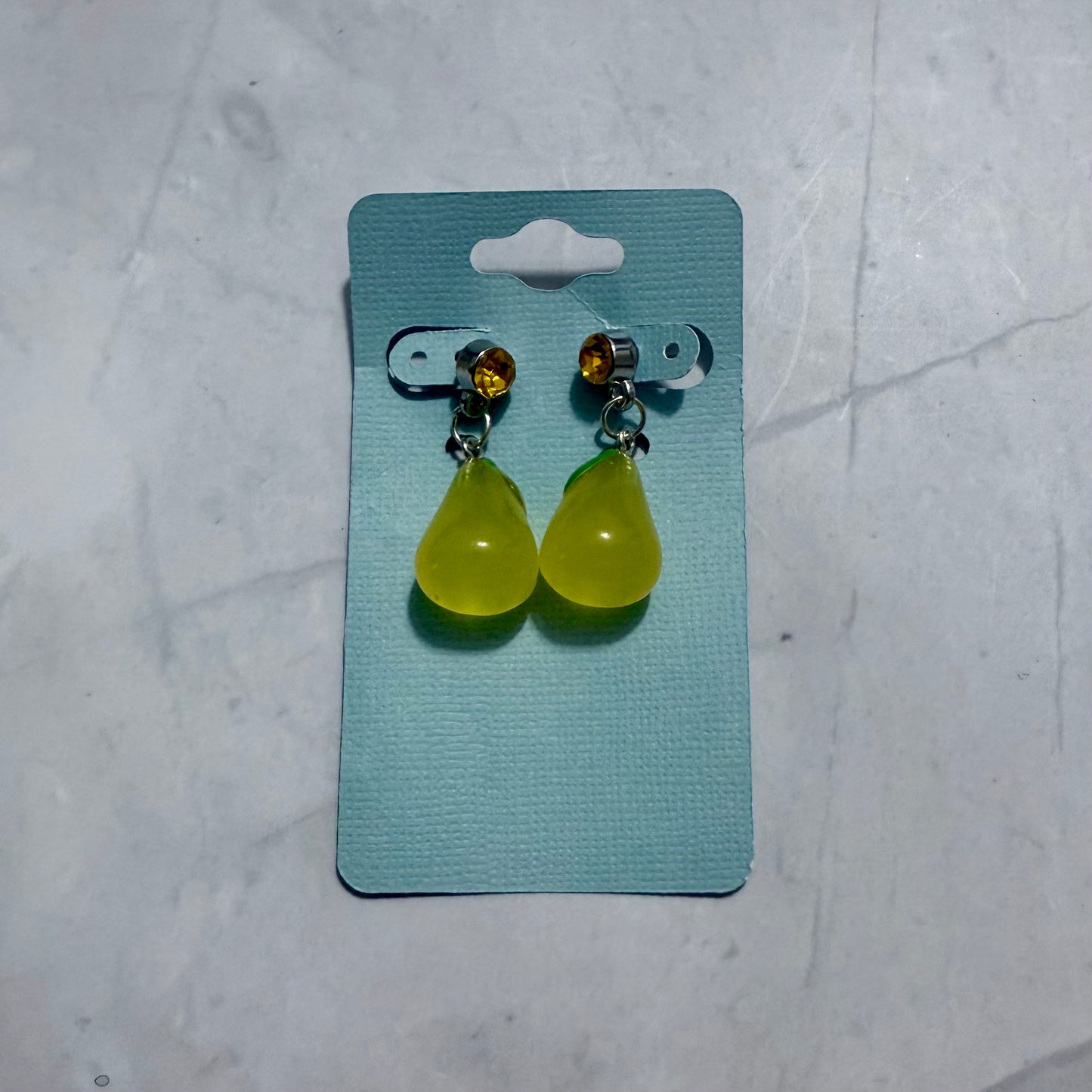 Full Pear Dangle